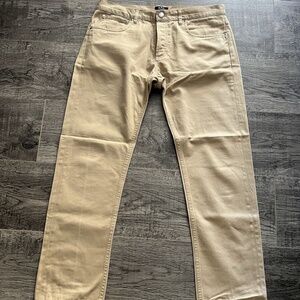 APC Petit Standard Chinos 30 (33x27.5)